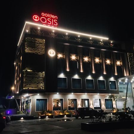 Mahesana Golden Oasis Hotel المظهر الخارجي الصورة
