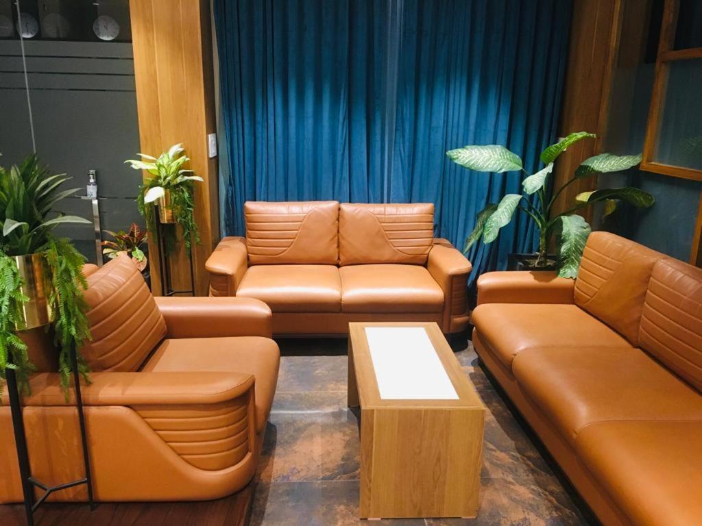 Mahesana Golden Oasis Hotel المظهر الخارجي الصورة